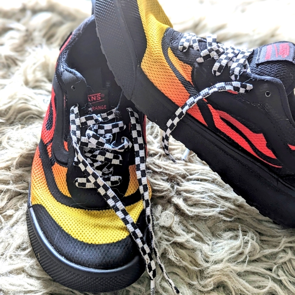 Vans ultra range sneaker